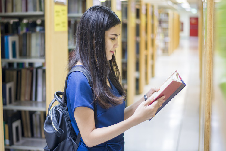 重庆学护士学校_重庆的护士学校