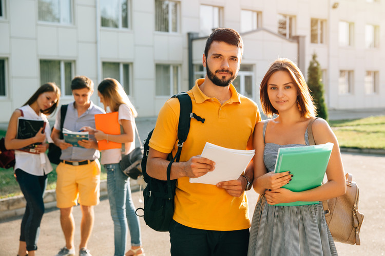 成都正规公办的职高学校_成都公办的职高学校