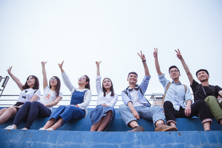 重庆学护士学校_重庆的护士学校