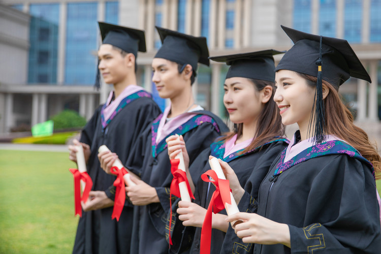 成都市公立的职高学校_成都公办职高学校哪所学校好